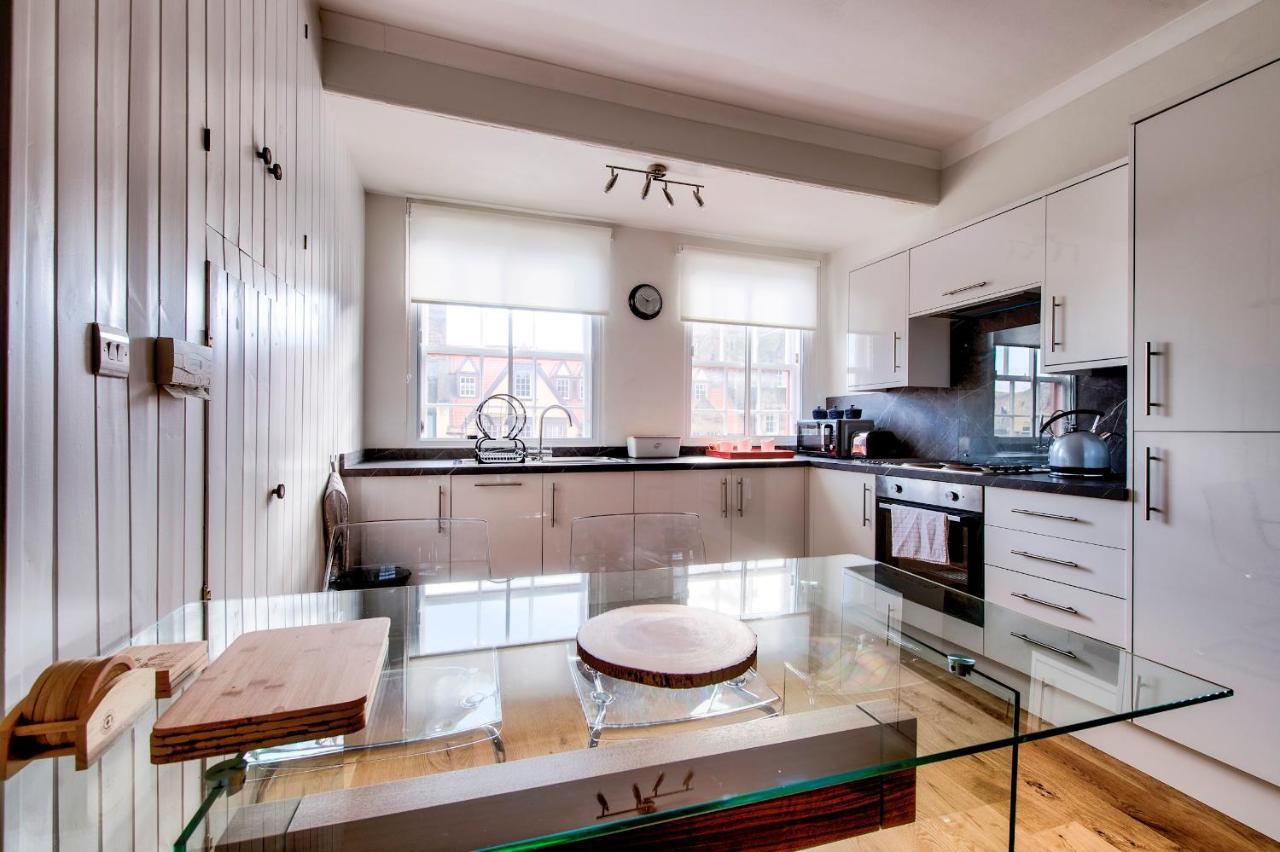 Pass The Keys Modern 3 Bed Flat On The Historic Royal Mile Apartman EDI Kültér fotó